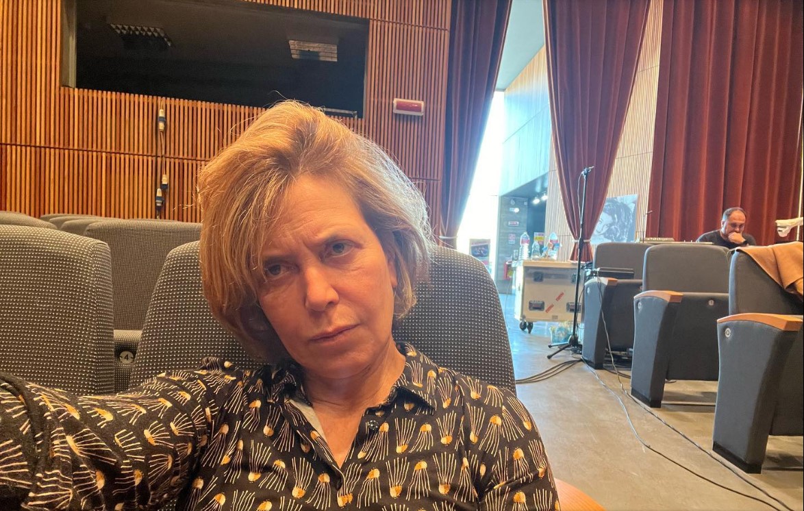 Sabina Guzzanti su Meloni: “La stimo, ci fa sentire tutte più forti” Sabina Guzzanti su Meloni: “La stimo, ci fa sentire tutte più forti”
