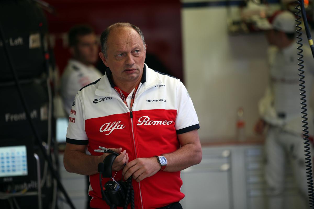 Galleria foto 'Vasseur-Ferrari ufficiale. Chi è il team principal che lanciò Leclerc e vinse col giovane Hamilton' - foto 1