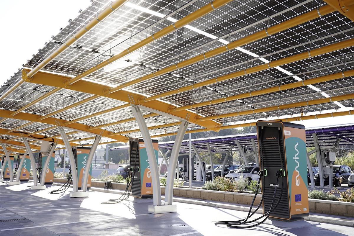 Volkswagen ed Enel X Way lanciano Ewiva per la diffusione dell’e-mobility Volkswagen ed Enel X Way lanciano Ewiva per la diffusione dell’e-mobility