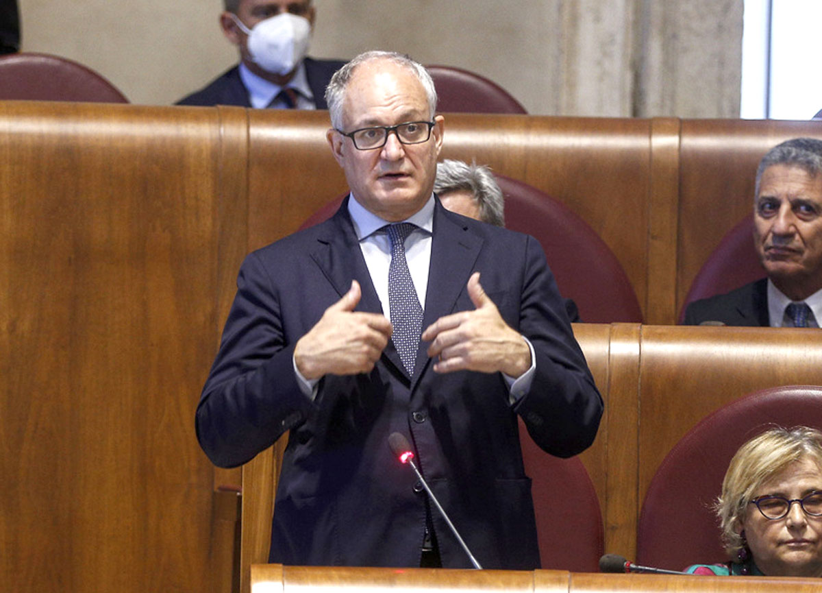 Rifiuti, Gualtieri: “I biodigestori? Li faremo lo stesso con altri fondi” Rifiuti, Gualtieri: “I biodigestori? Li faremo lo stesso con altri fondi”