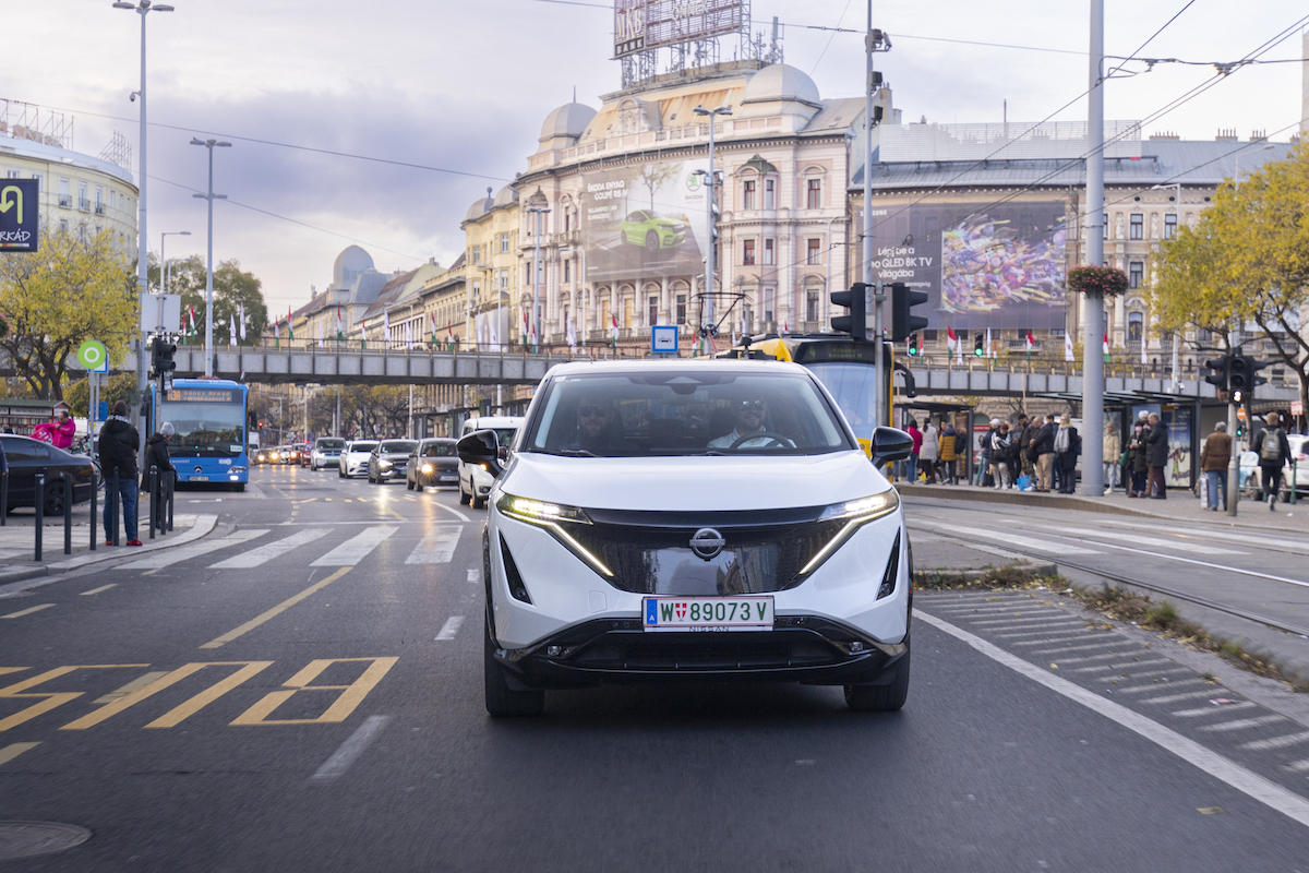 Nissan, Electric Travel Guide, Europa centrale Nissan, Electric Travel Guide, Europa centrale
