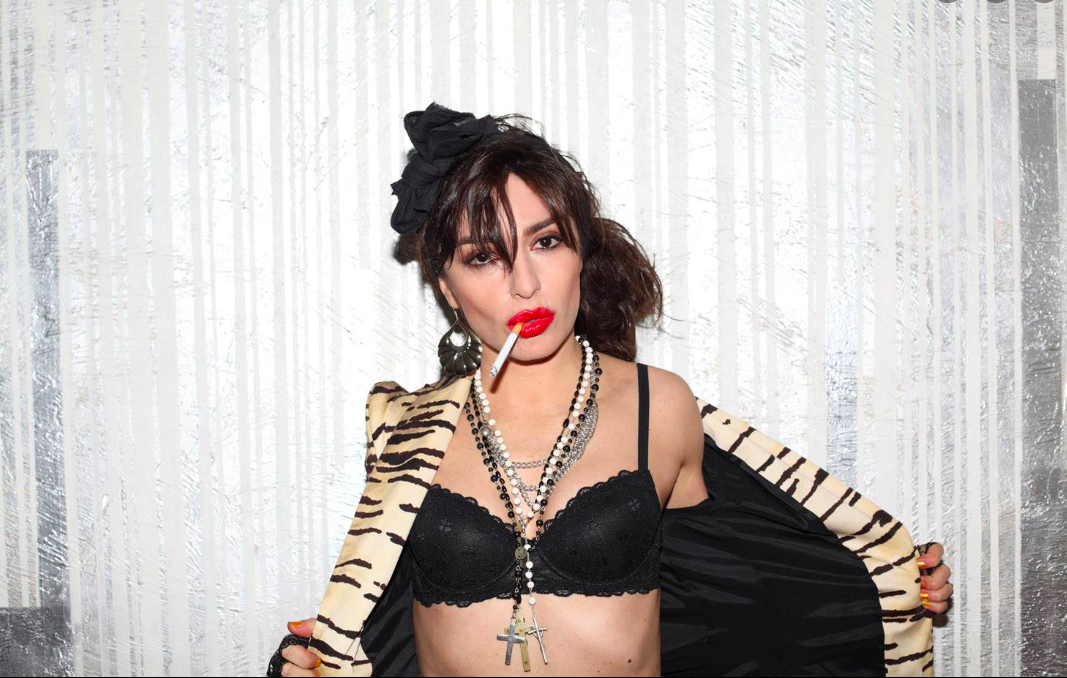 Sabrina Impacciatore strepitosa al Jimmy Kimmel Show