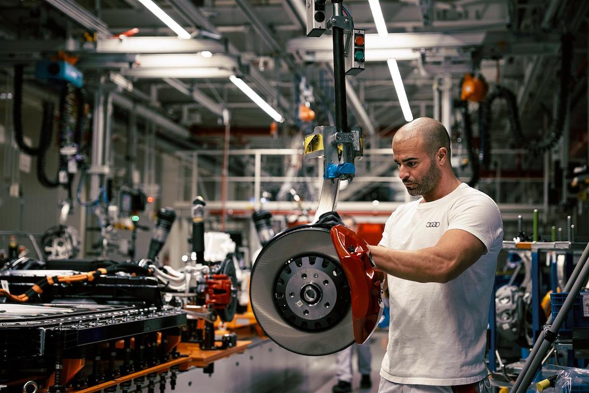 Audi: entro il 2029, tutti i siti realizzeranno almeno un modello elettrico Audi: entro il 2029, tutti i siti realizzeranno almeno un modello elettrico
