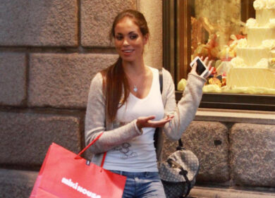 Ruby Ter, i legali di Berlusconi: “Soldi versati ma non per corrompere”