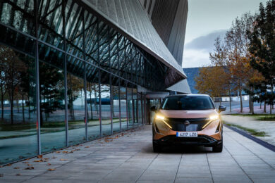 Nissan Ariya e-4ORCE, neve e ghiaccio non le fanno paura