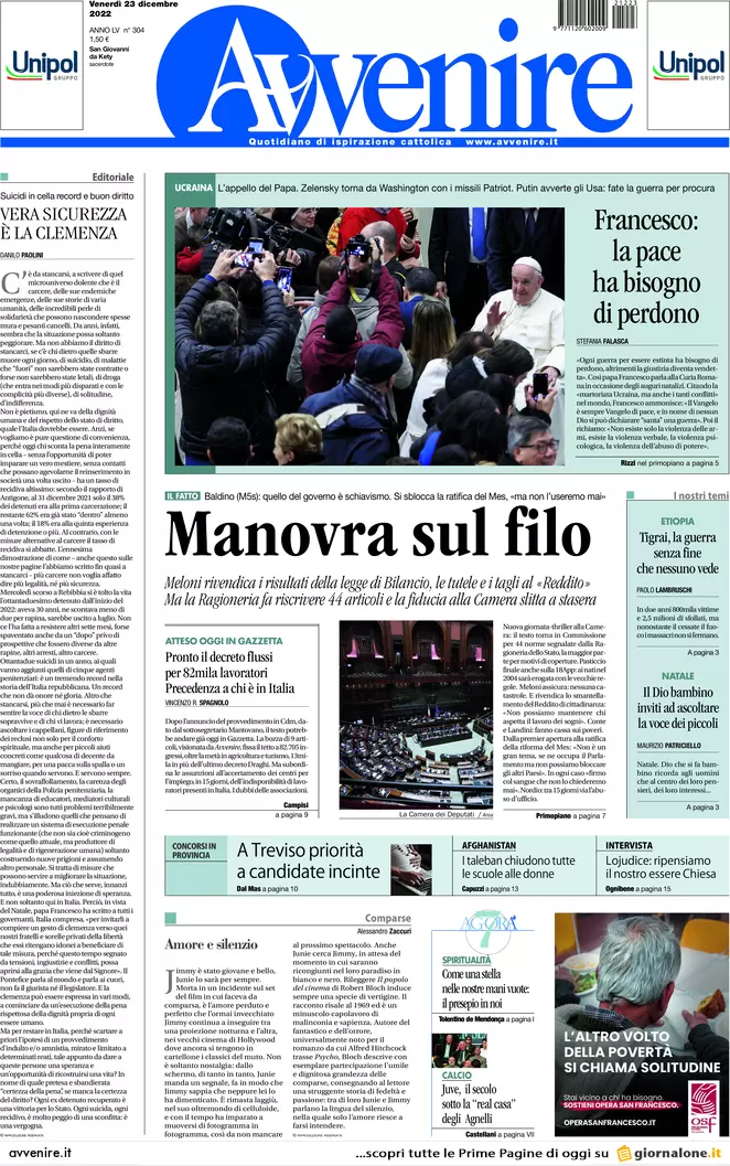 Prime pagine giornali 23 dicembre 2022. Monopattini, obbligo targa e casco