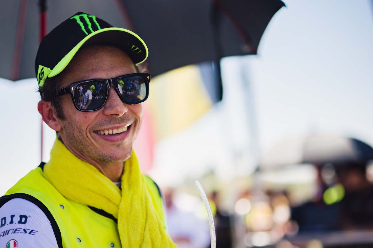 Valentino Rossi diventa pilota ufficiale BMW M Motorsport