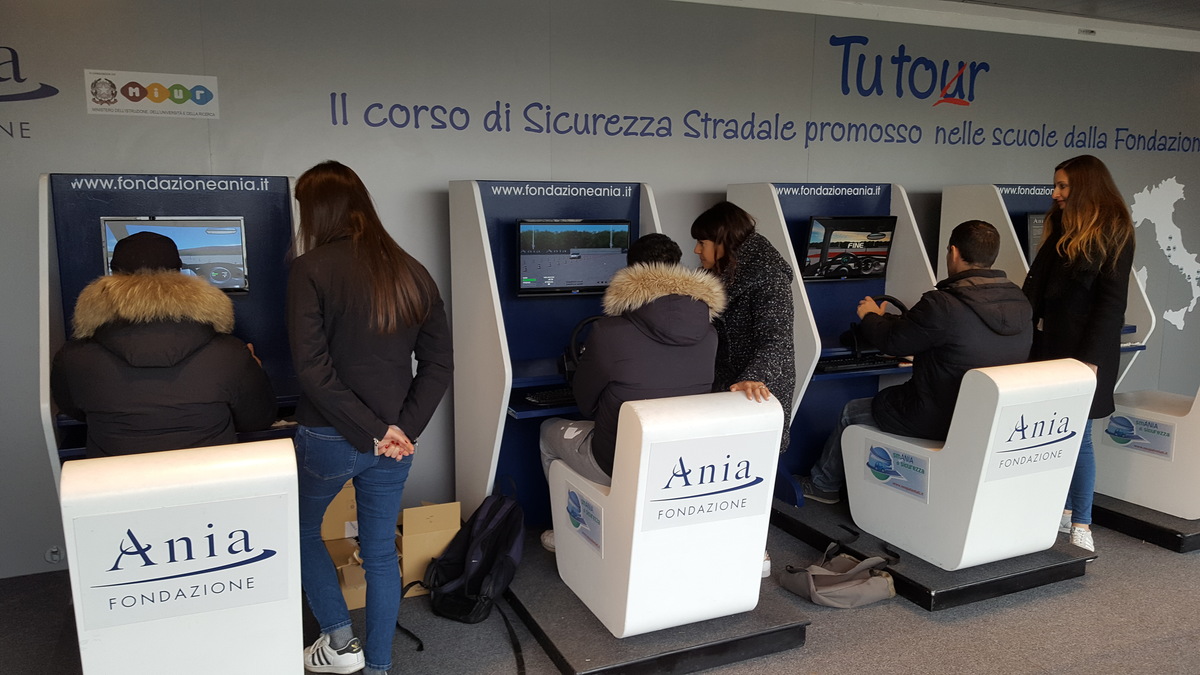 Fondazione ANIA: continua l’impegno sui progetti di sicurezza stradale Fondazione ANIA: continua l’impegno sui progetti di sicurezza stradale
