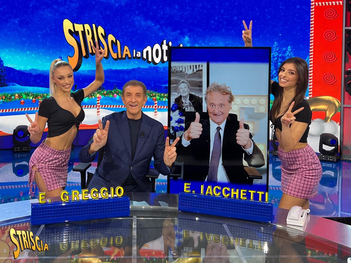 Striscia la Notizia beffa Bruno Vespa. Meloni su Rai 1? Il tg di Ricci.. Striscia la Notizia beffa Bruno Vespa. Meloni su Rai 1? Il tg di Ricci..