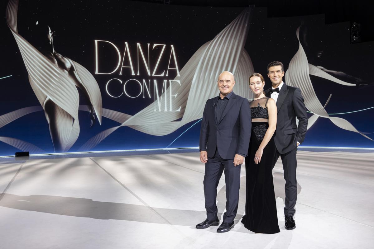 Danza con Me, Roberto Bolle: “Col mio avatar ballo la breakdance. Un desiderio? Chiedo al governo Meloni che…”