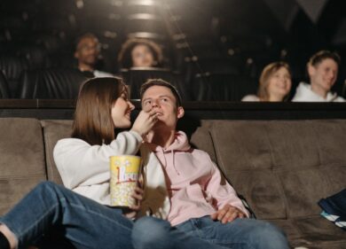 Natale e Capodanno al cinema: con le feste torna la voglia del multisala