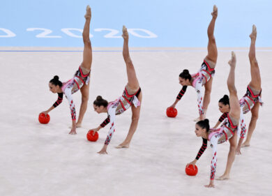 Ginnaste maltrattate, due indagate a Monza: abusi psicologici e vessazioni