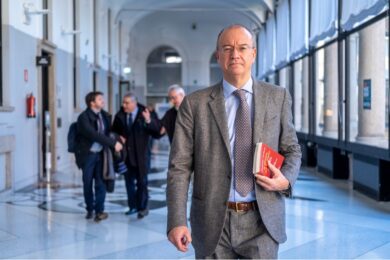 Valditara: “Torna la maturità pre-Covid. Occupazioni? Da ora chi rompe paga”