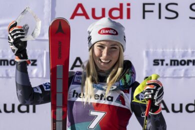 Mikaela Shiffrin, la regina dello sci Mondiale va in gol con la Juventus
