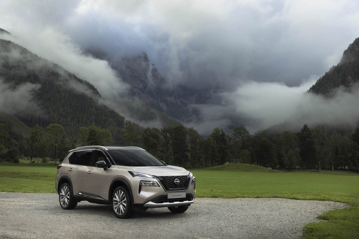 Nissan X-Trail e-POWER star del Vertical Winter Tour 2023 di Radio Deejay Nissan X-Trail e-POWER star del Vertical Winter Tour 2023 di Radio Deejay