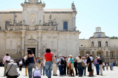 Turismo, nel 2022 floppa la Puglia. Brilla la Sardegna, bene le Marche
