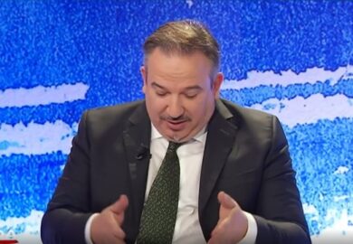 Crosetto messaggia Telese in diretta “Questa cosa non va bene…”. VIDEO