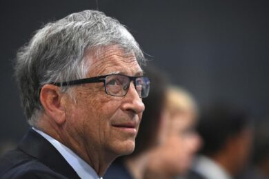 Bill Gates dona 5 mld a sua fondazione: è la più grande beneficienza del 2022