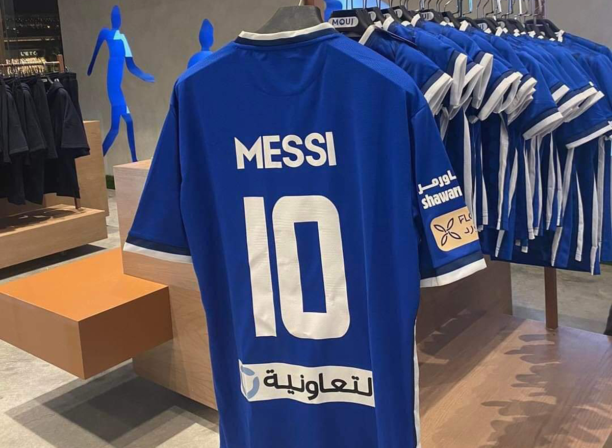 Calciomercato, anche Messi verso l’Arabia Saudita: guadagnerà più di Ronaldo Calciomercato, anche Messi verso l’Arabia Saudita: guadagnerà più di Ronaldo
