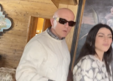 Giulia Salemi twerka su Alfonso Signorini su TikTok. Il video imperdibile