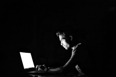 Cybercrime, i dati-choc su pedopornografia, terrorismo, truffe e cyberbullismo