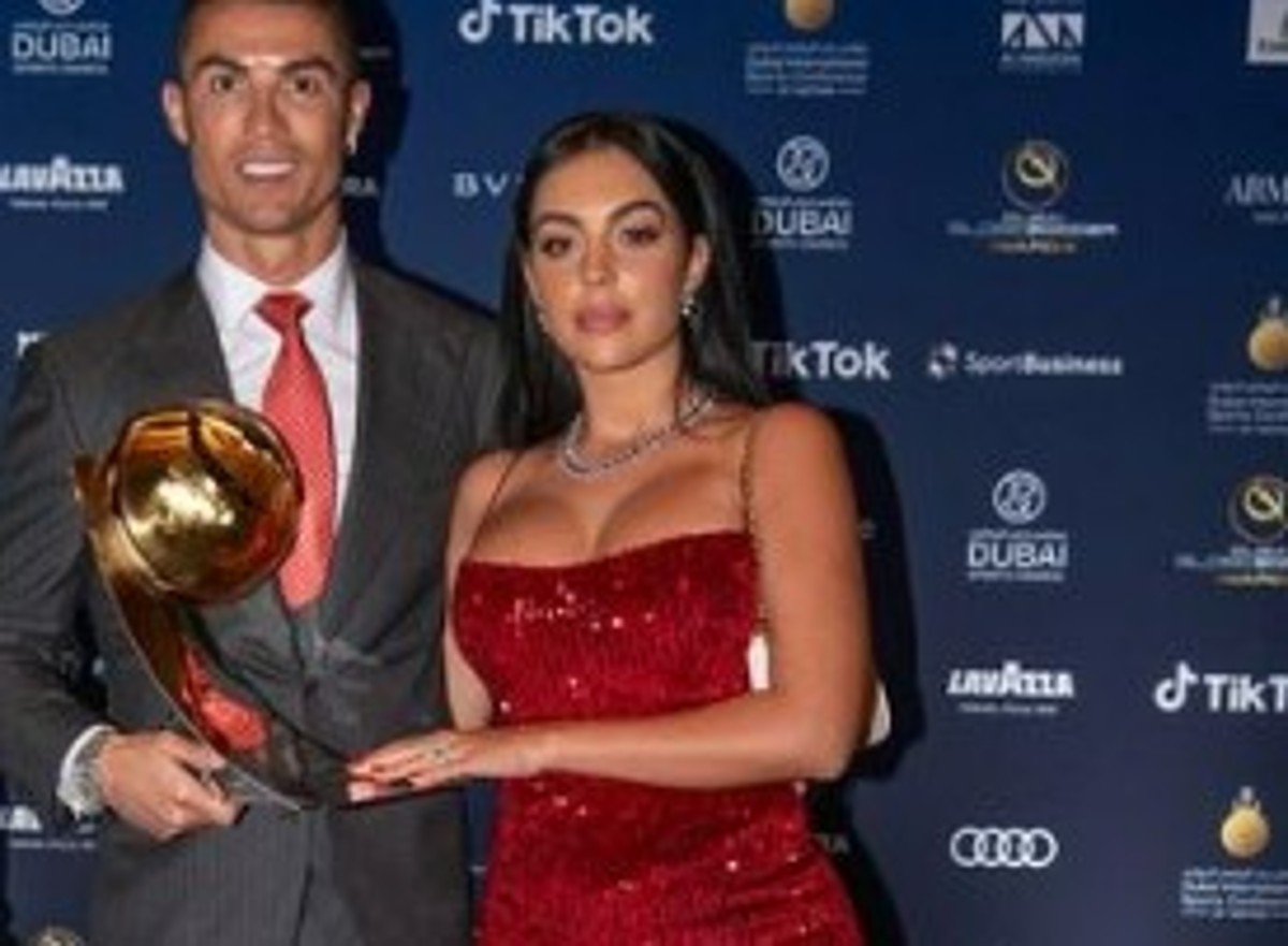 Ronaldo verso un doppio divorzio: addio a Jorge Mendes… e anche a Georgina Ronaldo verso un doppio divorzio: addio a Jorge Mendes… e anche a Georgina