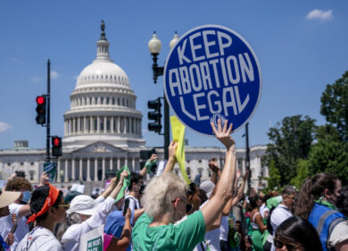 Usa, via libera alla vendita della pillola abortiva nelle farmacie