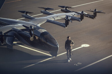 Stellantis e Archer uniscono le forze per produrre il velivolo eVTOL Midnight