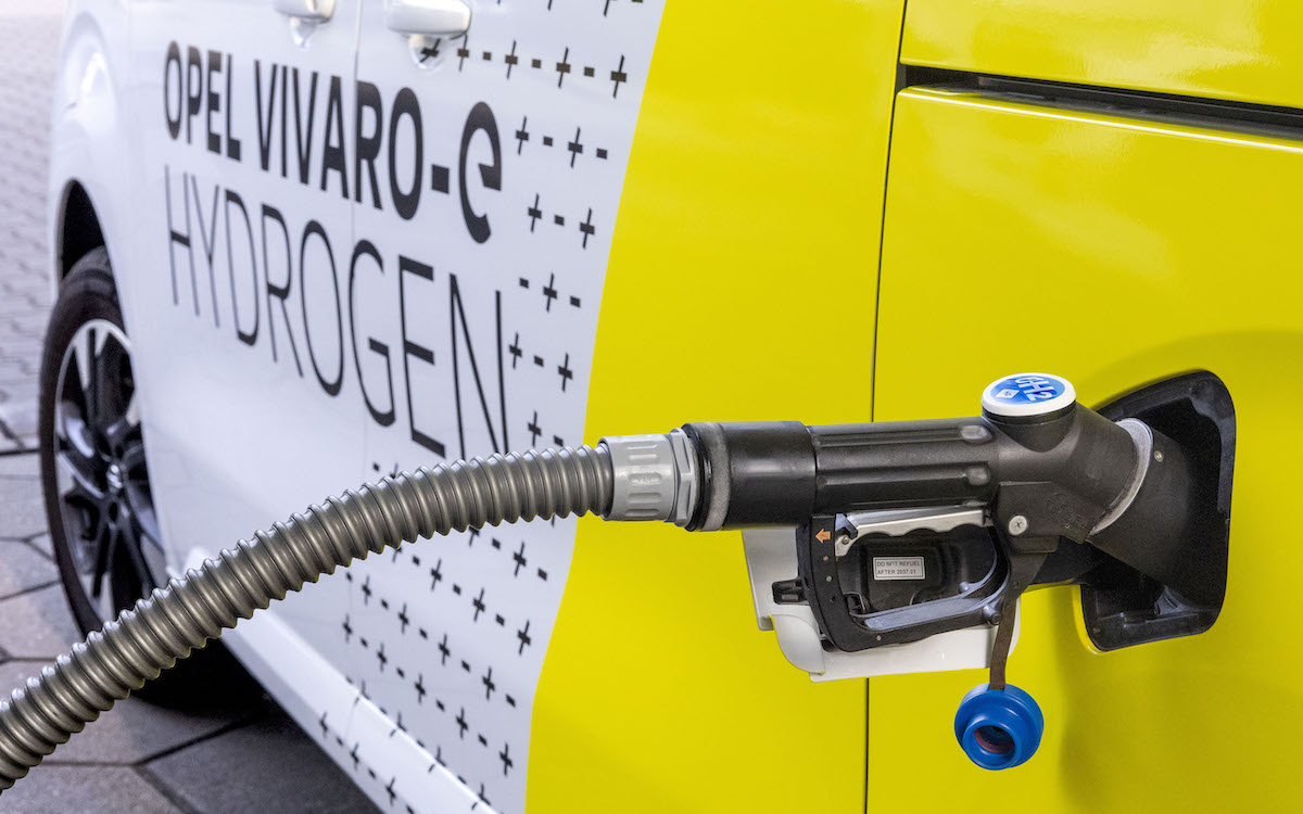 Opel Vivaro-e HYDROGEN: il primo veicolo elettrico Fuel Cell a zero emissioni