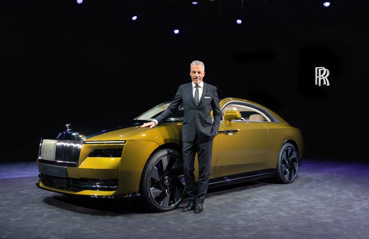 Rolls-Royce, il lusso non conosce crisi: nel 2022 è record di vendite Rolls-Royce, il lusso non conosce crisi: nel 2022 è record di vendite