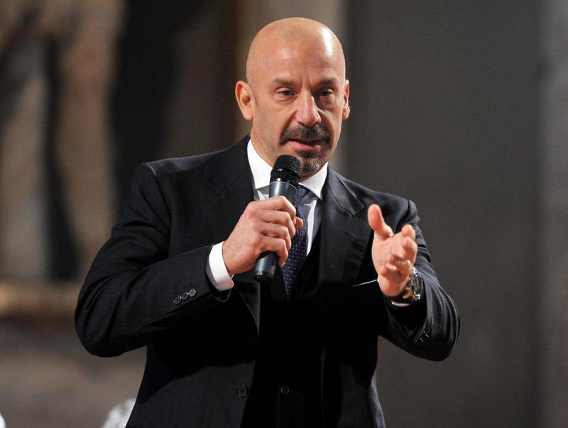 Vialli, “tra i calciatori il doppio di tumori”: dato inquietante già nel 2005 Vialli, “tra i calciatori il doppio di tumori”: dato inquietante già nel 2005