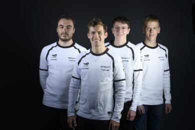 Peugeot debutta negli Esports