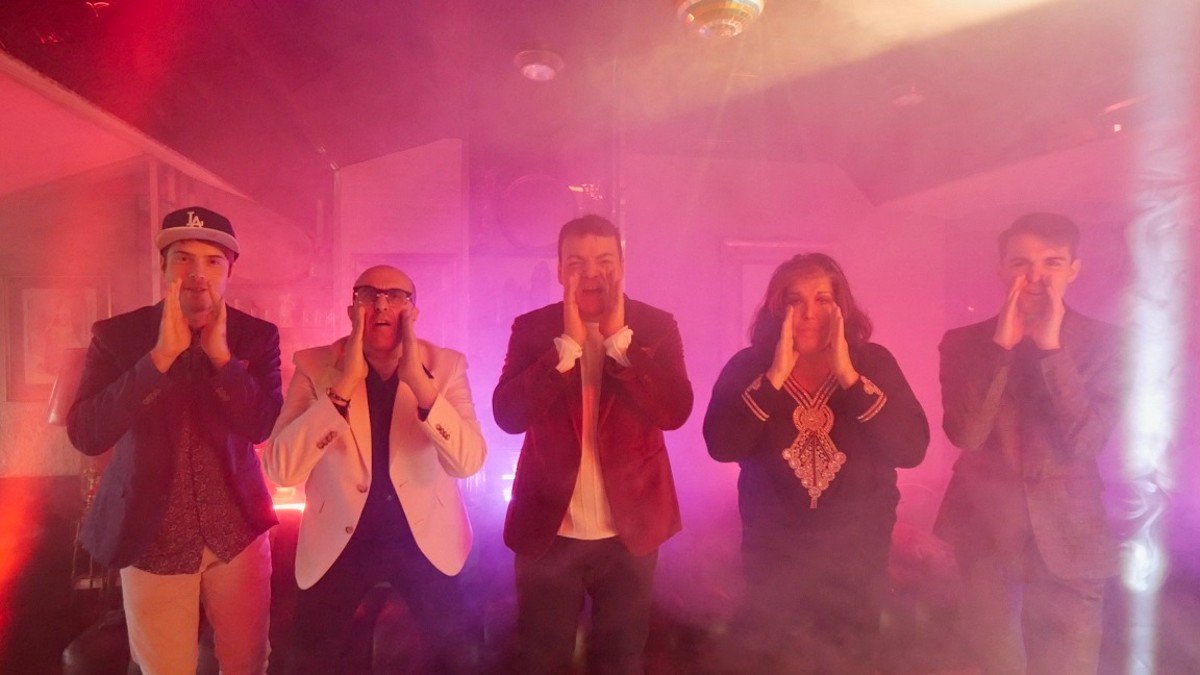 Vaffanvip, su tutte le piattaforme l’ironico brano dedicato ai “morti di fama”