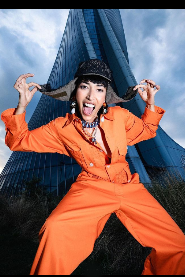 Nina Zilli è incinta? Lo spoiler di Fiorello in diretta da “Viva Rai2” Nina Zilli è incinta? Lo spoiler di Fiorello in diretta da “Viva Rai2”