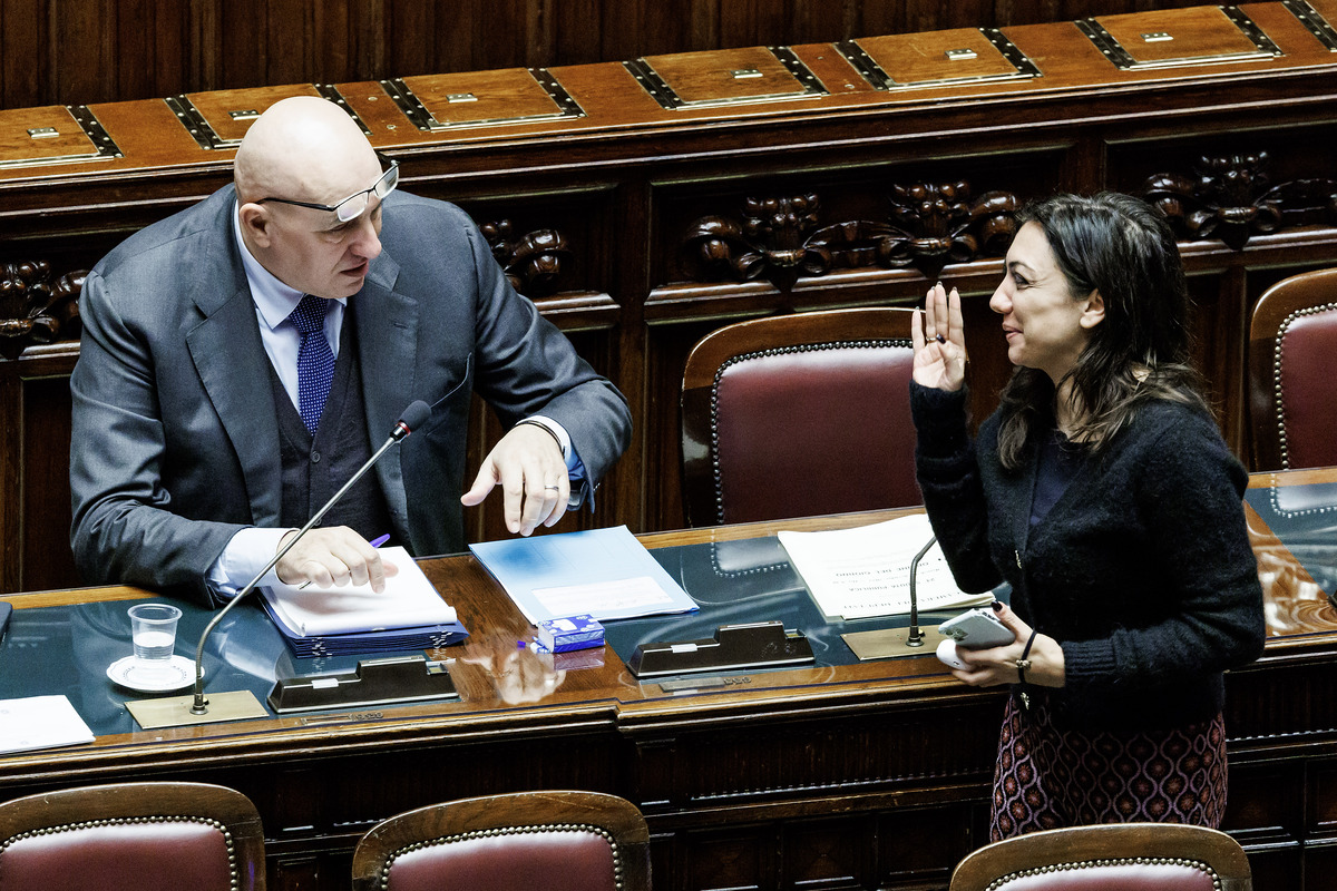 Quanto fa 7 X 8? “Andiamo avanti…”. Montaruli (FdI) non sa le tabelline