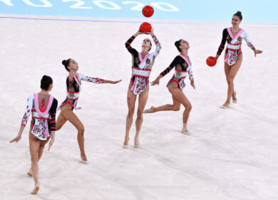 Farfalle, l’assistente di Maccarani: “Rito del peso? Esiste. Fuori il marcio”