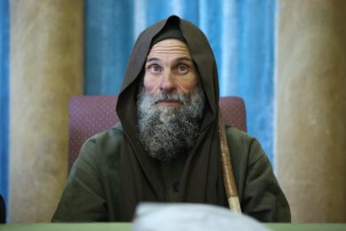 Palermo, addio al missionario Biagio Conte. Una vita al servizio degli ultimi