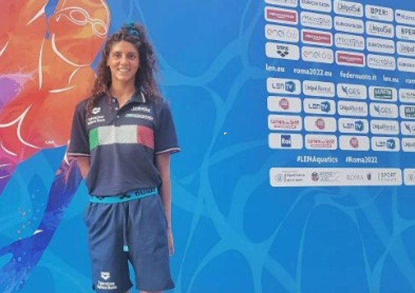 Linda Cerruti, commenti sessisti in rete: scattano12 denunce- FOTO