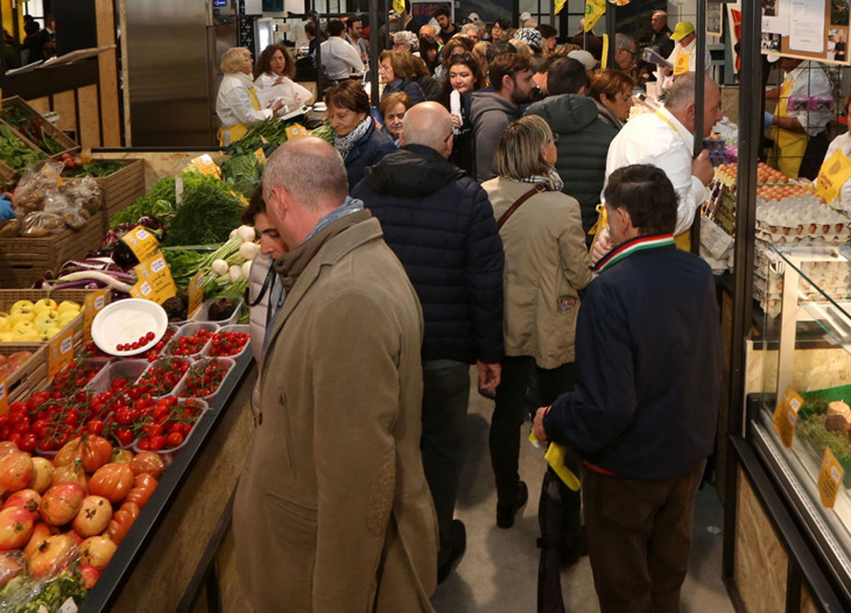 Spesa dal contadino, deserti i bandi del Comune. “Meglio gli spazi privati”