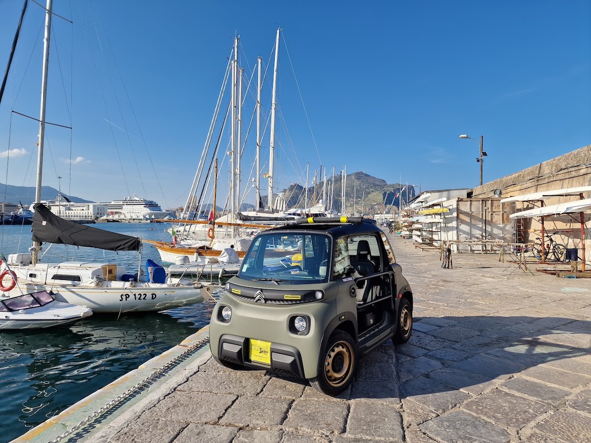 CITROËN AMI – 100% ëlectric leader nel mercato dei quadricicli in Italia CITROËN AMI – 100% ëlectric leader nel mercato dei quadricicli in Italia