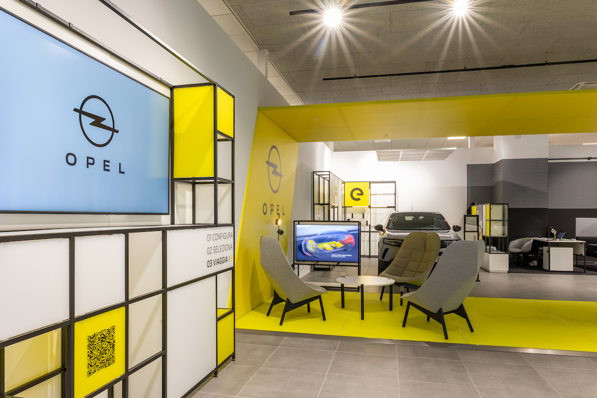 Opel: svela a Milano la nuova identità di marca Opel: svela a Milano la nuova identità di marca