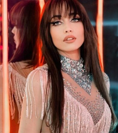 Chi è Chiara Francini, l’attrice al fianco di Amadeus a Sanremo 2023 – FOTO