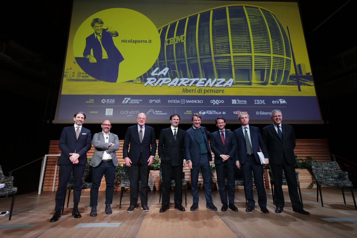 Galleria foto 'Nicola Porro e la “ripartenza” fatta solo da uomini: è polemica sul “manel”' - foto 1