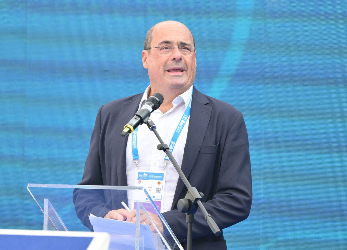 Elezioni Lazio, si rifà vivo Zingaretti: “Possiamo vincere anche senza M5S” Elezioni Lazio, si rifà vivo Zingaretti: “Possiamo vincere anche senza M5S”
