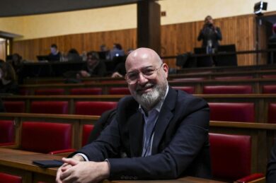 Pd, Bonaccini: “Alternativi a Meloni su scuola, sanità, lavoro e ambiente”