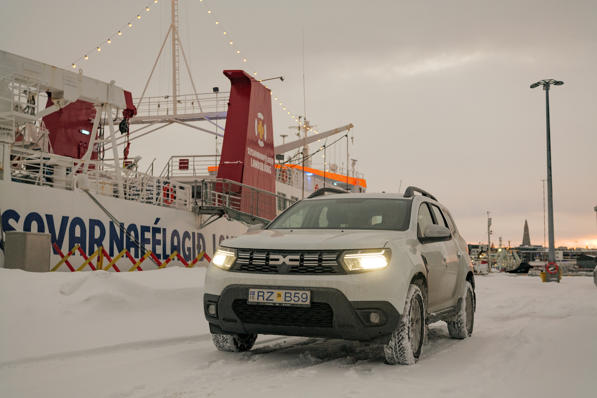 Con Dacia Duster 4×4 alla scoperta di paesaggi innevati Con Dacia Duster 4×4 alla scoperta di paesaggi innevati