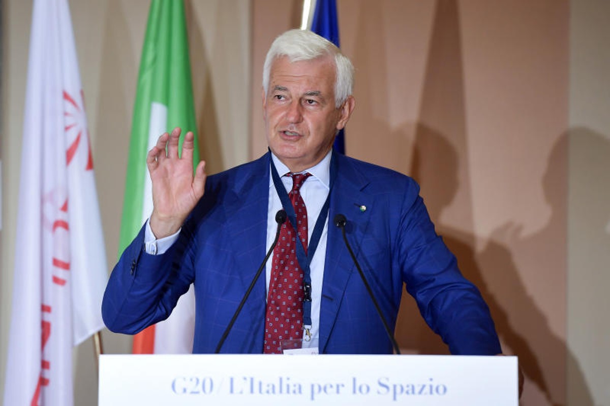 Spazio, Leonardo mette il turbo: firmati contratti con l’Asi per 33 milioni Spazio, Leonardo mette il turbo: firmati contratti con l’Asi per 33 milioni