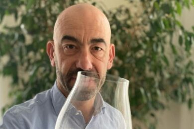 Il vino rende il cervello più piccolo? Bassetti polemizza contro Viola