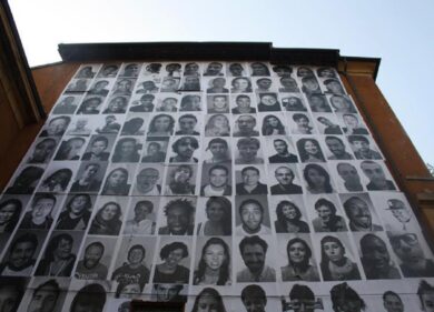 “Ora tocca a voi”, installazione in arrivo all’Arengario di Milano