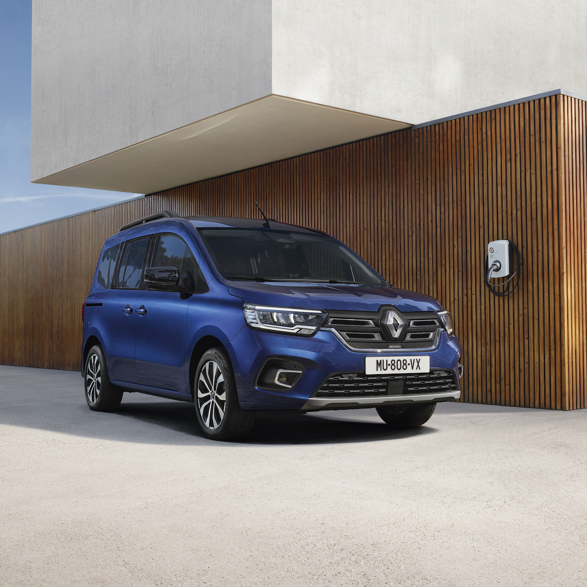 Renault Kangoo passa alla versione full electric Renault Kangoo passa alla versione full electric